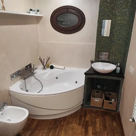 In Aulla * بونتيديرا